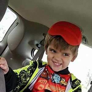 Meet your Posher, Lydia